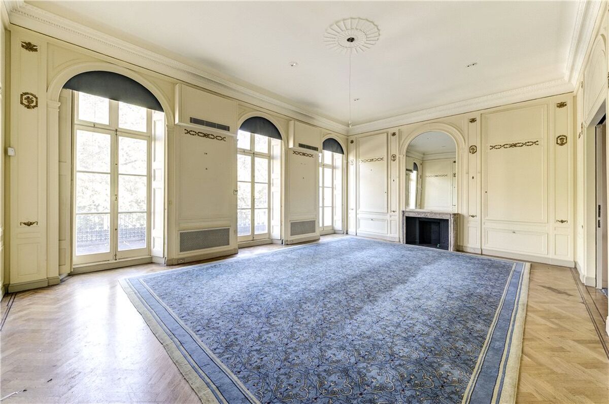 house for sale in Belgrave Square, Belgravia, London, SW1X BGV140009