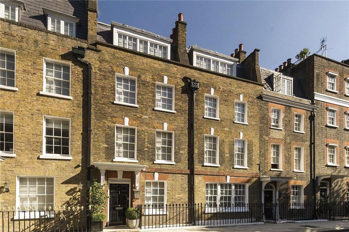 house for sale in Buckingham Place, Westminster, London, SW1E