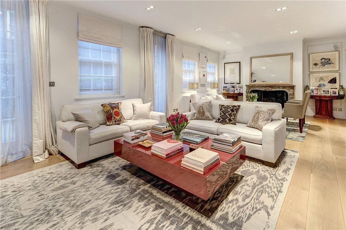 house for sale in Buckingham Place, Westminster, London, SW1E