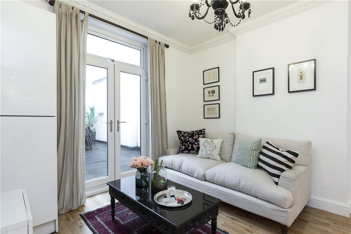 flat for sale in Warwick Square, Pimlico, London, SW1V BGV160174