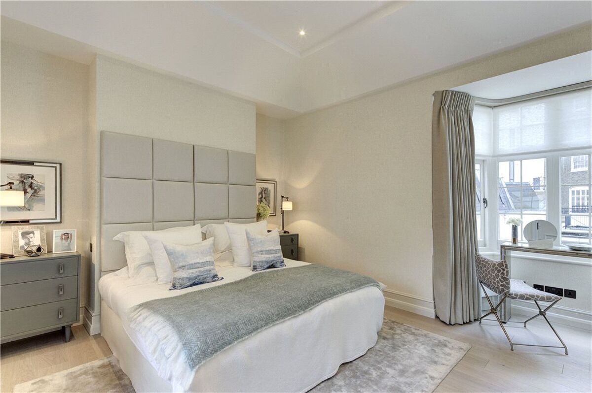flat for sale in Chesham Place, Belgravia, London, SW1X BGV180050
