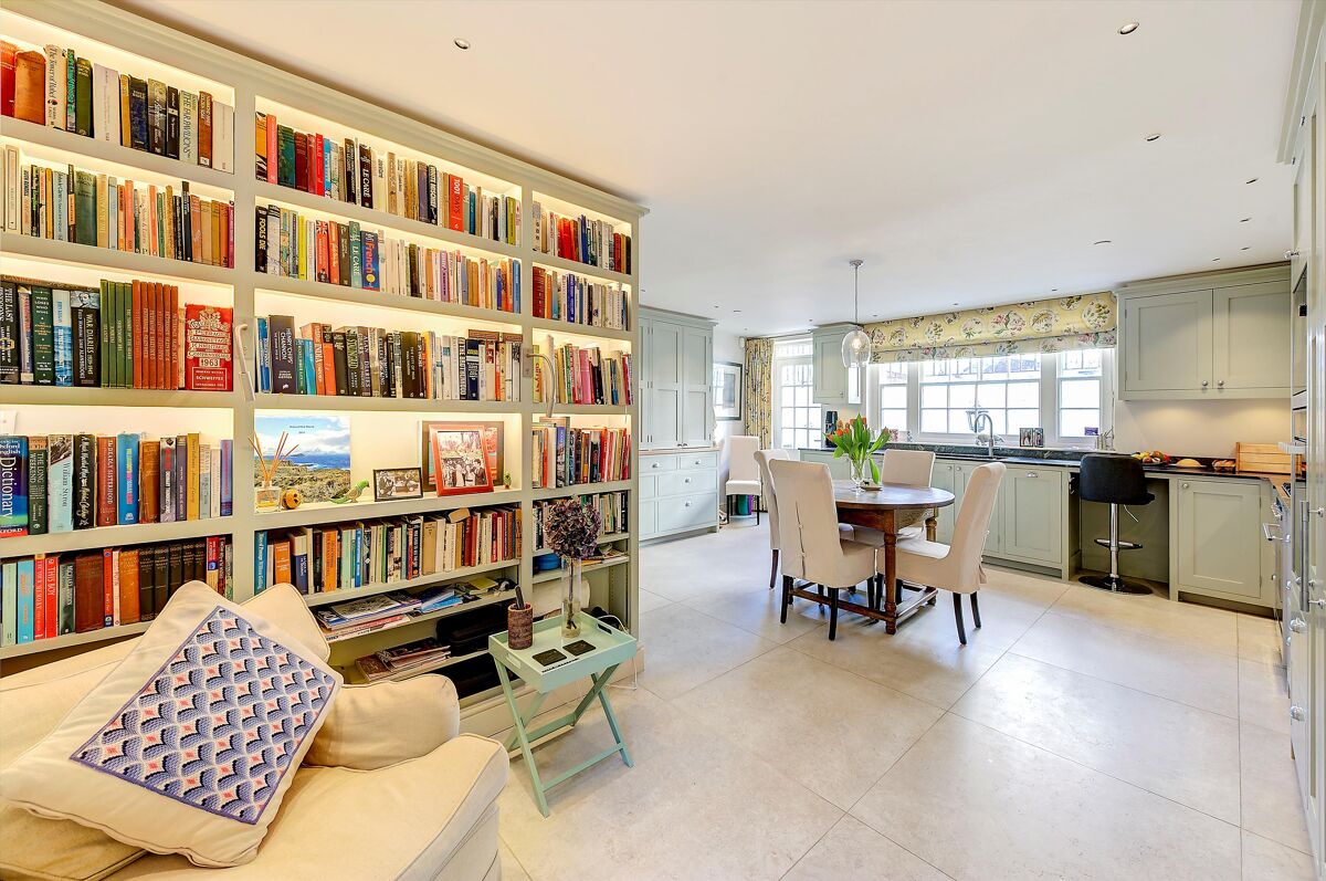 house for sale in Bourne Street, London, SW1W BGV180082 Knight Frank