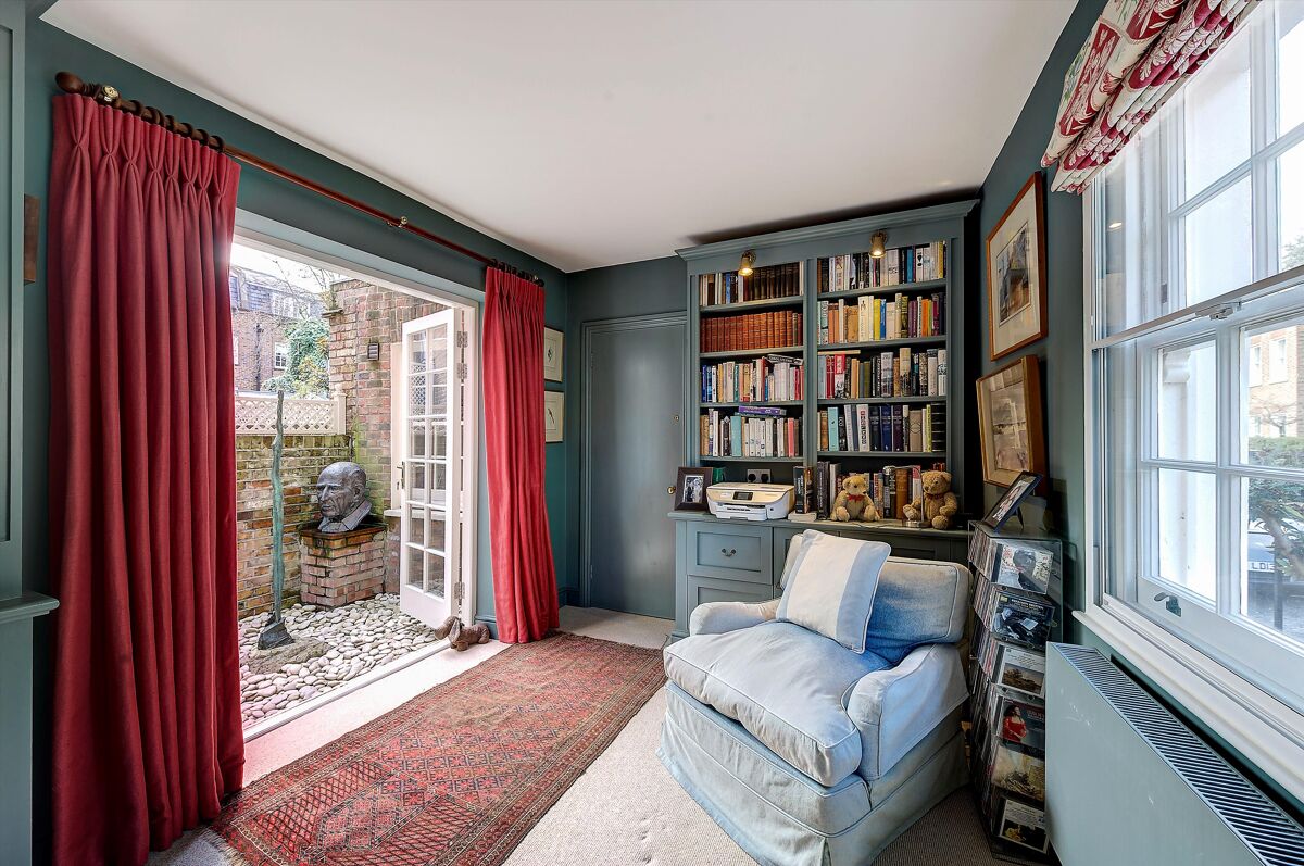 house for sale in Bourne Street, London, SW1W BGV180082 Knight Frank