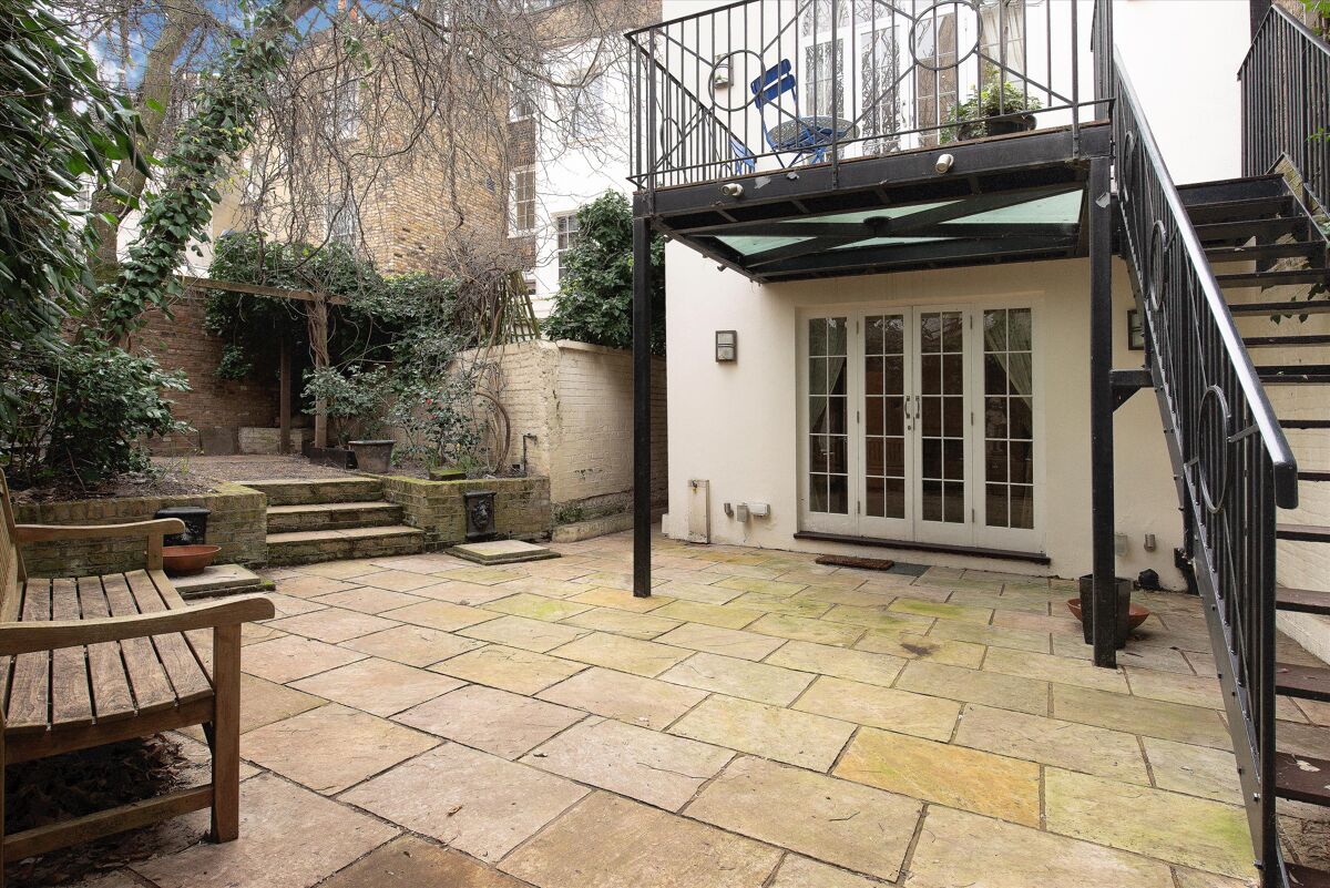 house for sale in Lower Belgrave Street, London, SW1W BGV200002