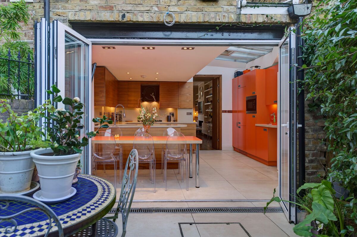 townhouse-for-sale-in-bourne-street-london-sw1w-bgv200015-knight