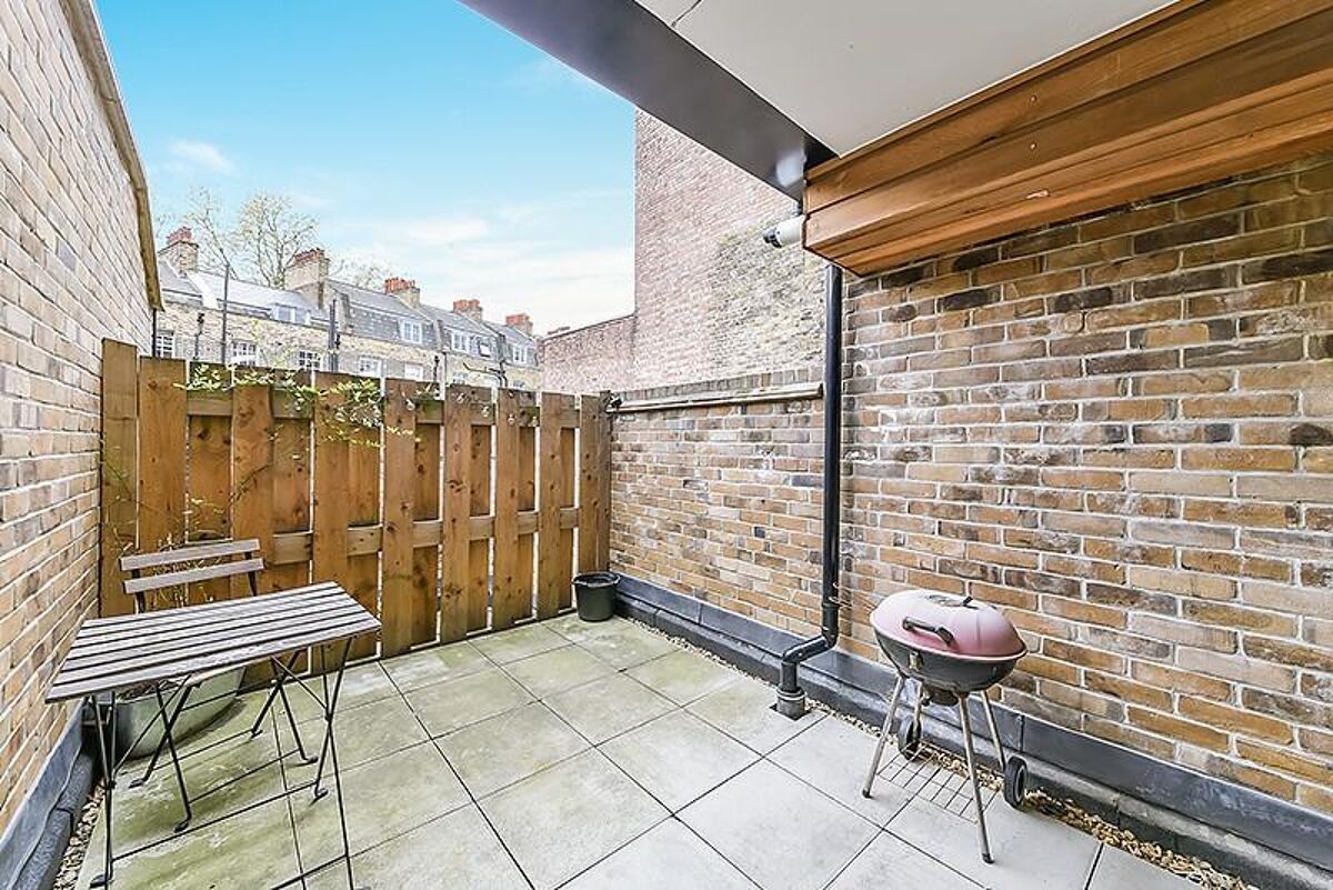 flat to rent in Monck House, Cole Street, Borough, London, SE1