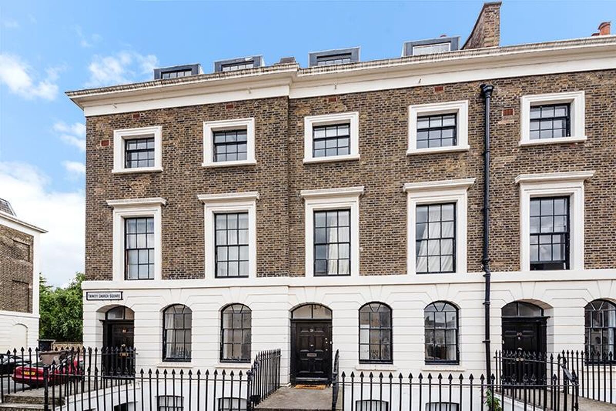 flat to rent in Trinity Church Square, Borough, Southwark, London, SE1