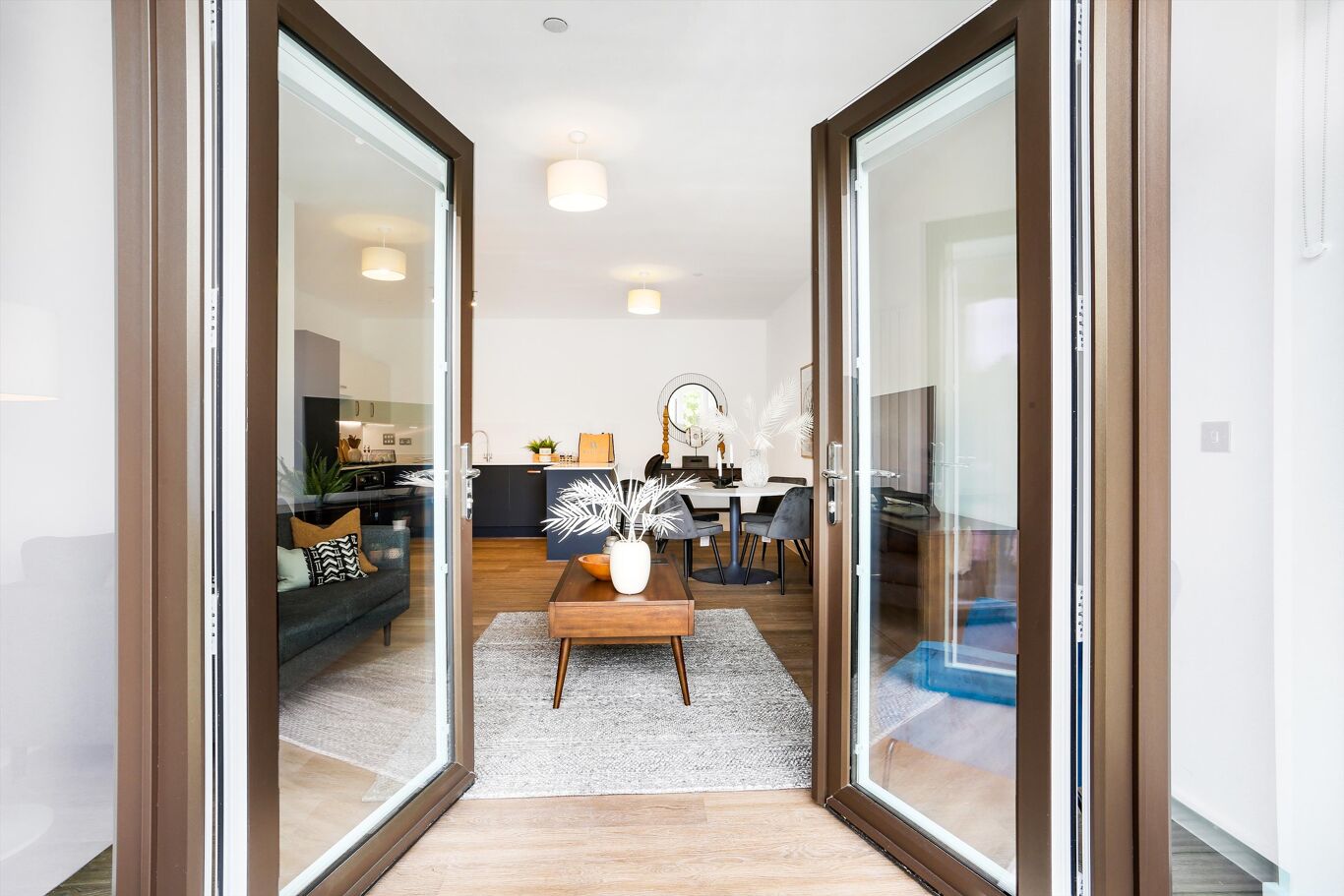 Image of Station Avenue, Walton-on-Thames, Elmbridge, KT12