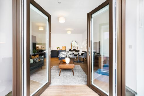 Picture of 2 bedroom flat for rent.