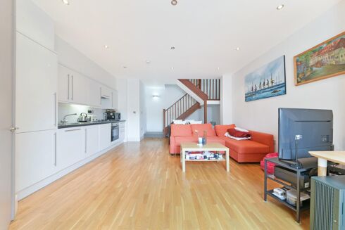 Picture of 1 bedroom flat for rent.