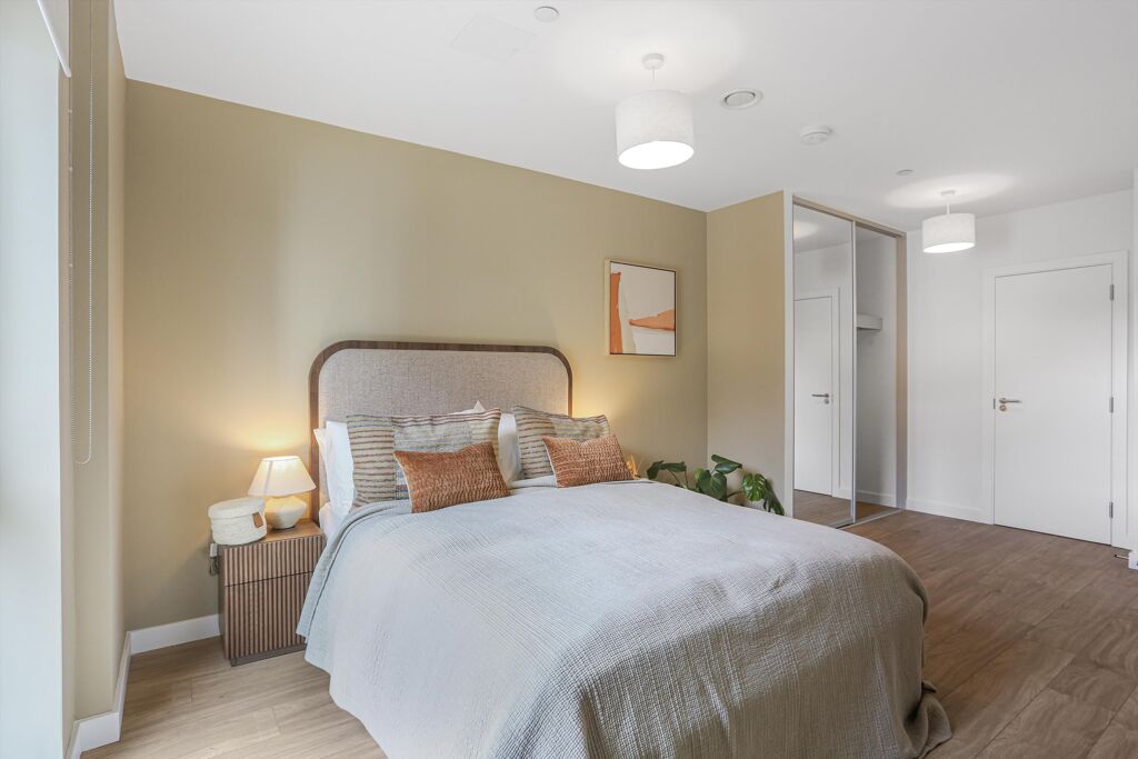 Image of Kew Curve, Capital Interchange Way, Brentford, TW8