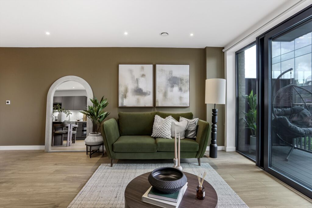 Image of Kew Curve, Capital Interchange Way, Brentford, TW8