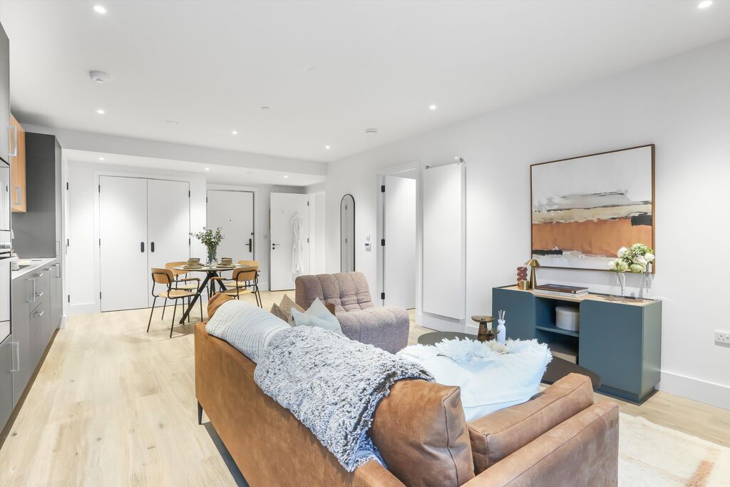 Image of Charter Street, Canary Wharf, London, E22