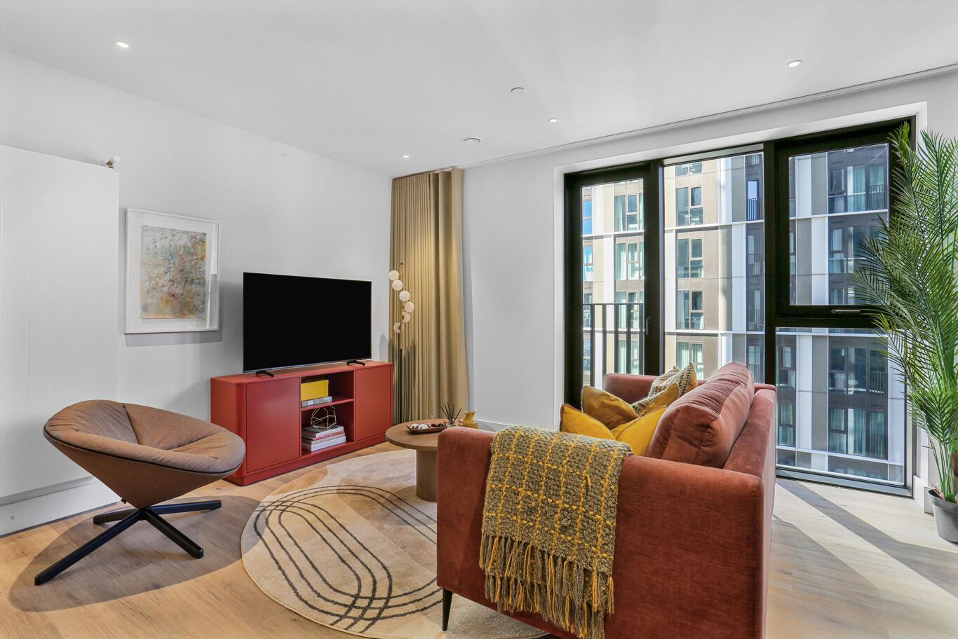 Image of Charter Street, Canary Wharf, London, E22