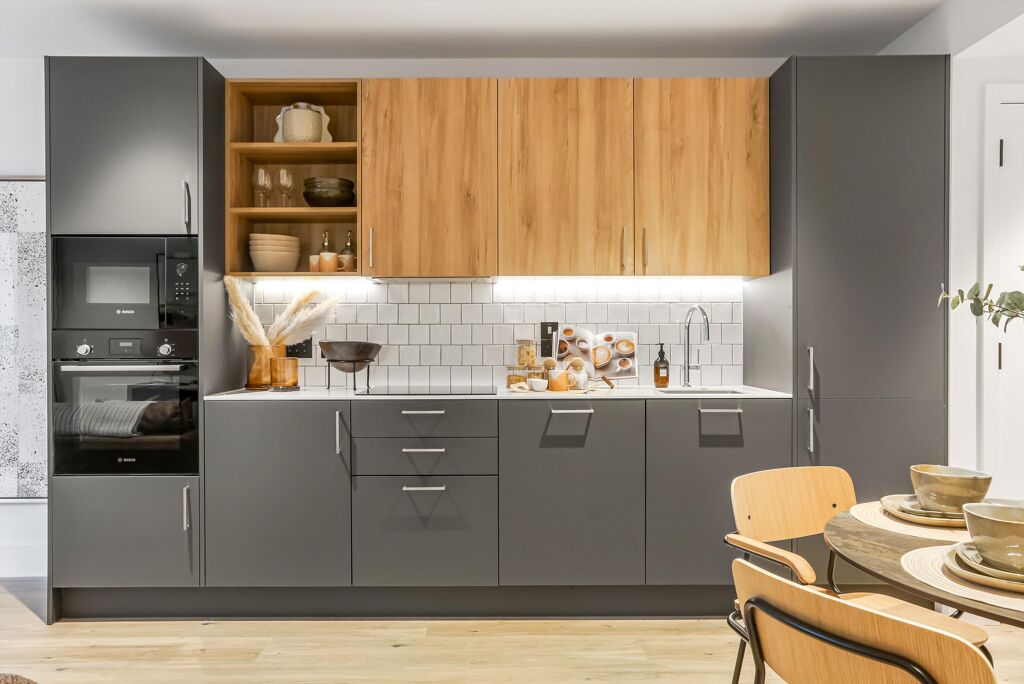Image of Charter Street, Canary Wharf, London, E22