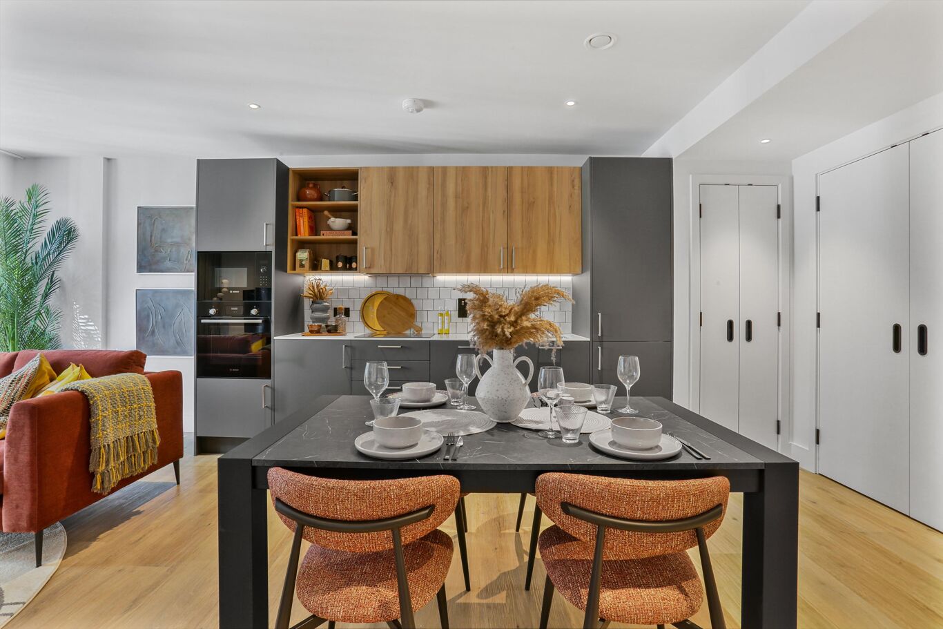 Image of Charter Street, Canary Wharf, London, E22