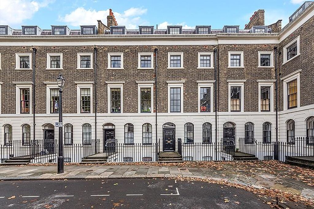 Image of Trinity Church Square, Southwark, London, SE1