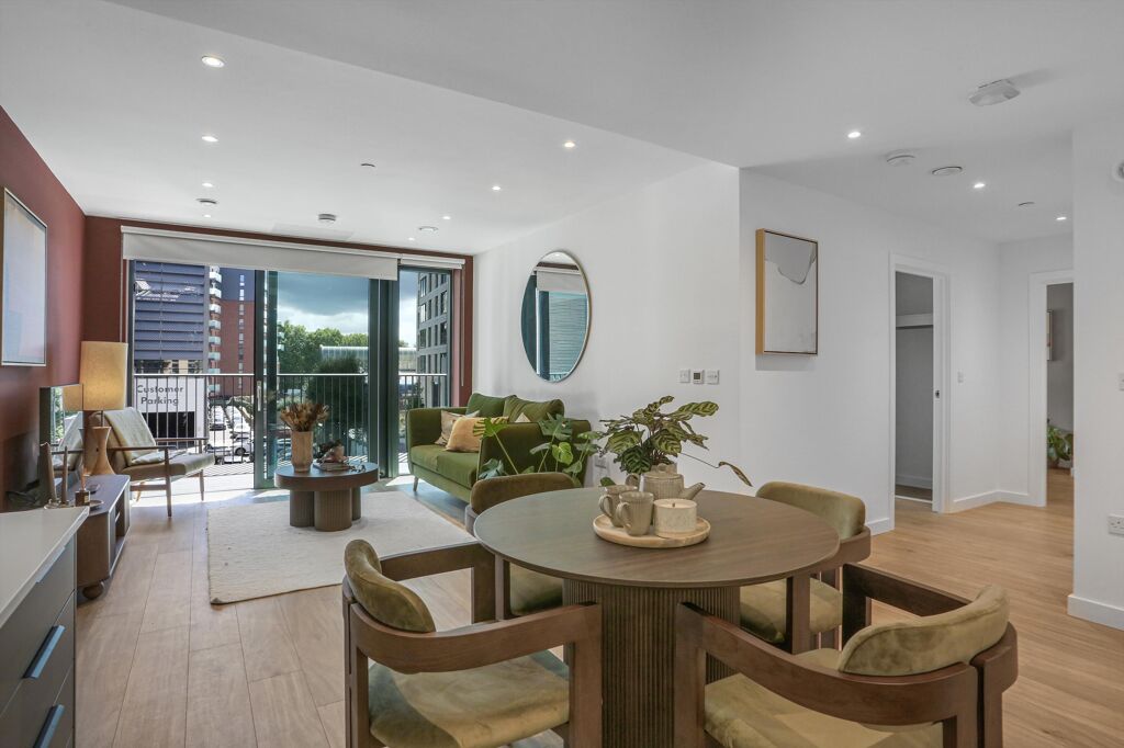 Image of Capital Interchange Way, Brentford TW8