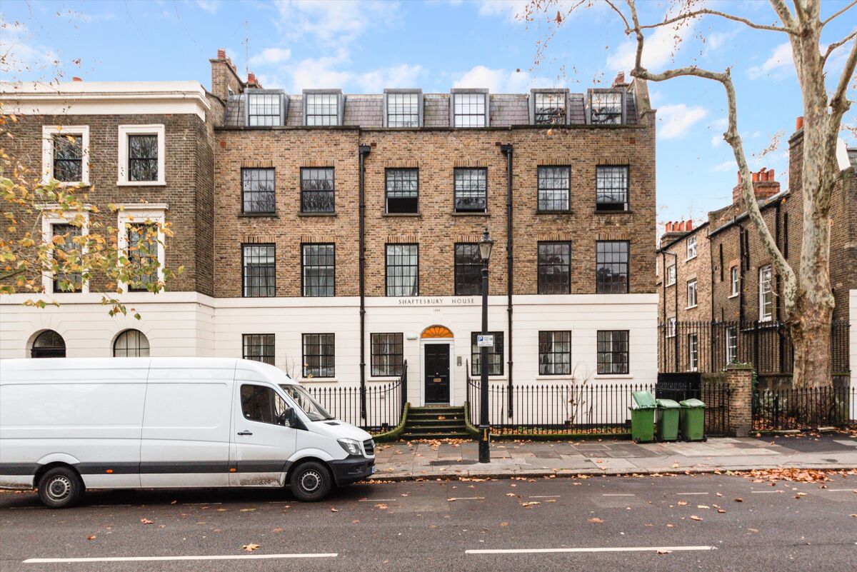 flat to rent in Shaftesbury House, Trinity Street, Southwark, London