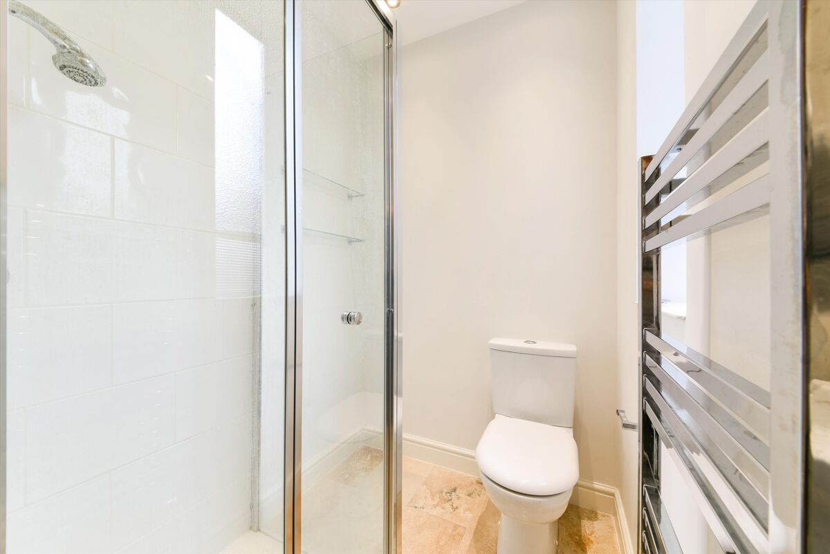 flat to rent in Shaftesbury House, Trinity Street, Southwark, London