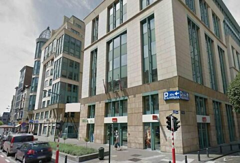 Picture of 305 - 1 329 m² Bureau ALHAMBRA PLAZA, for rent.