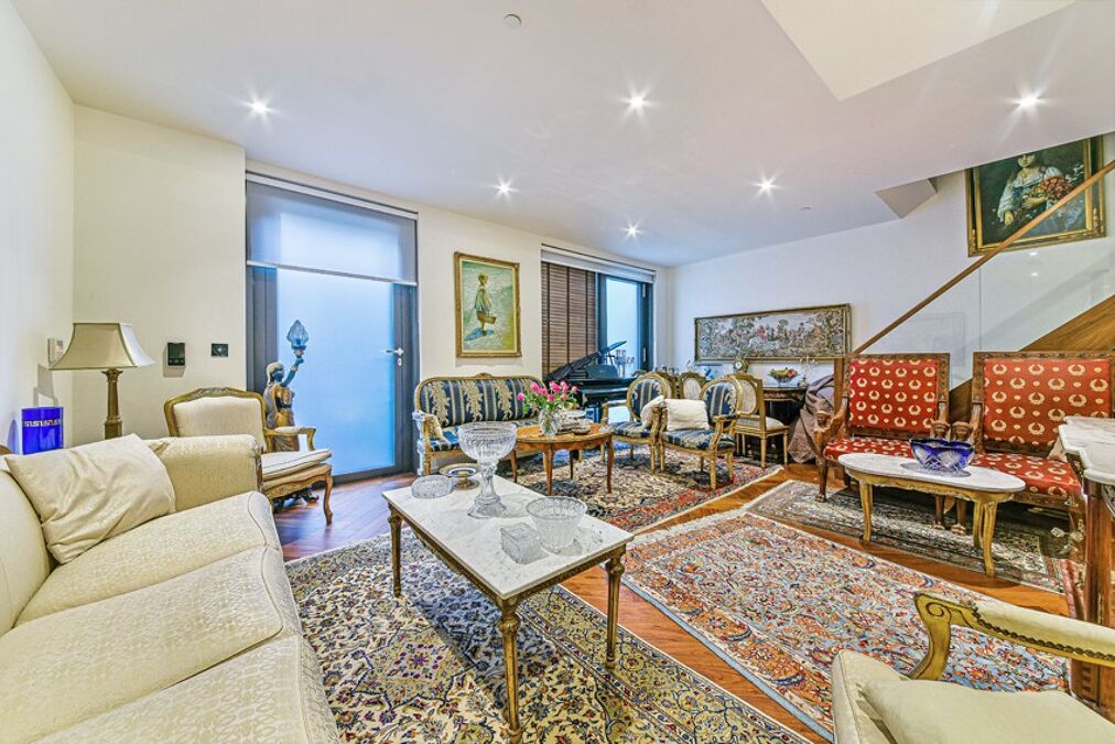 Image of Ambassador Building, 5 New Union Square, London, SW11