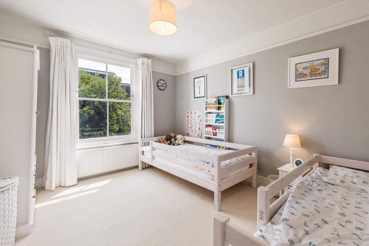 house for sale in Meredyth Road, London, SW13 BNS012010654 Knight Frank