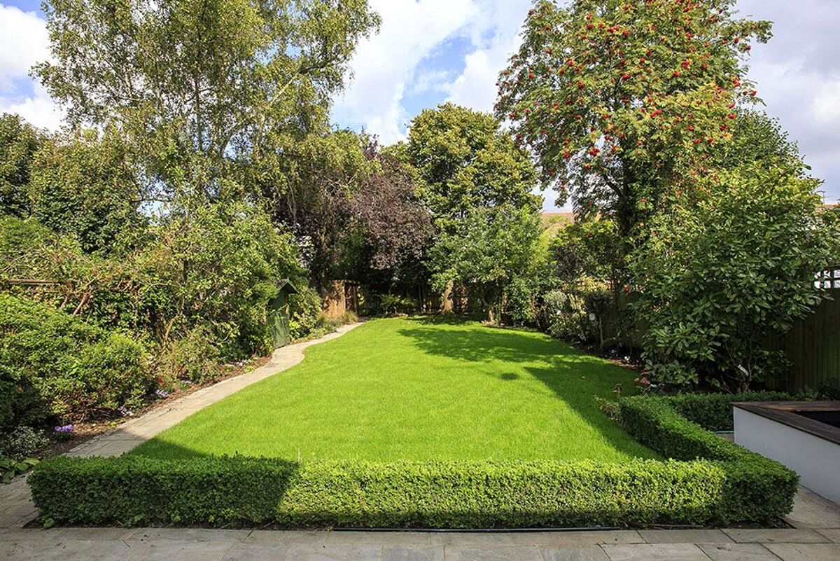 house for sale in Nassau Road, London, SW13 BNS160072 Knight Frank