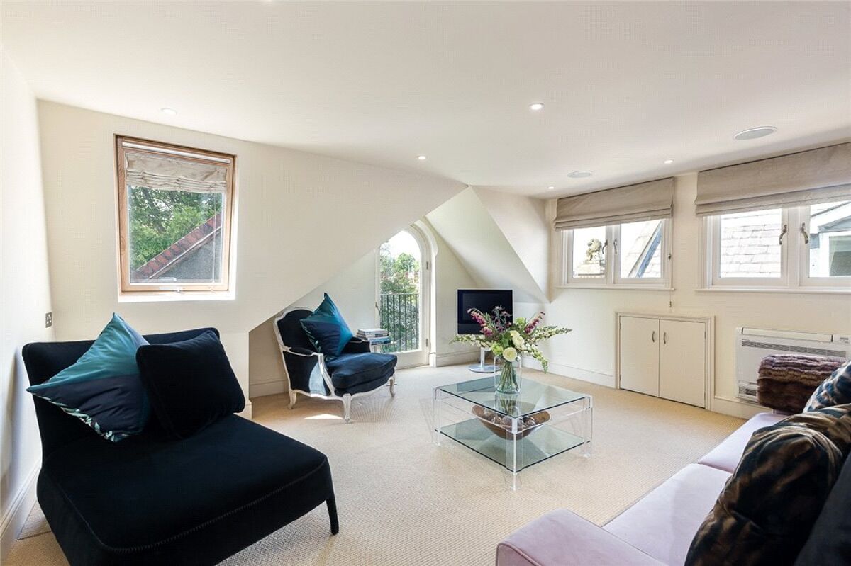 house for sale in Glebe Road, Barnes, SW13 BNS170032 Knight Frank