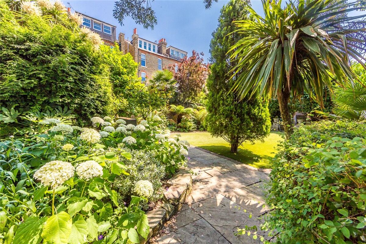 house for sale in Upper Richmond Road, Putney, SW15 BNS170105