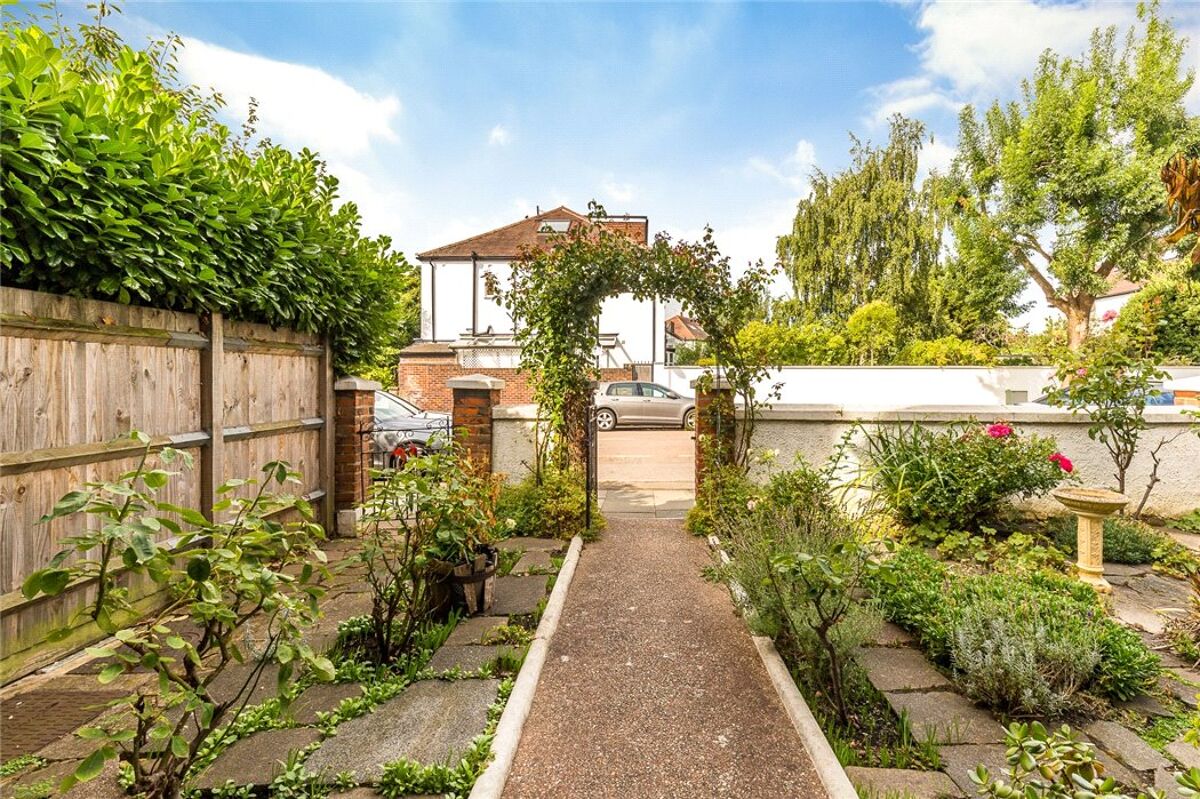 house for sale in Ferry Road, London, SW13 BNS170112 Knight Frank