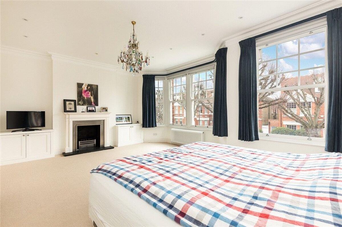 house for sale in Westmoreland Road, Barnes, London, SW13 BNS180114