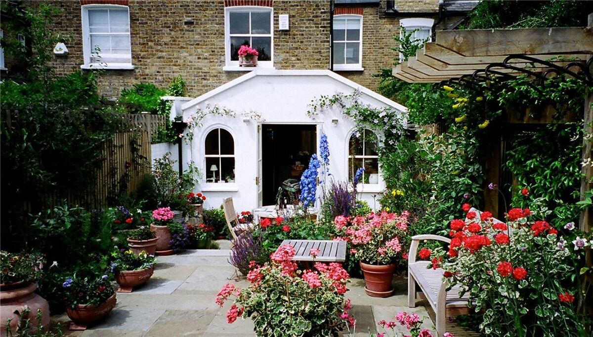 house for sale in Cleveland Road, London, SW13 BNS190015 Knight Frank