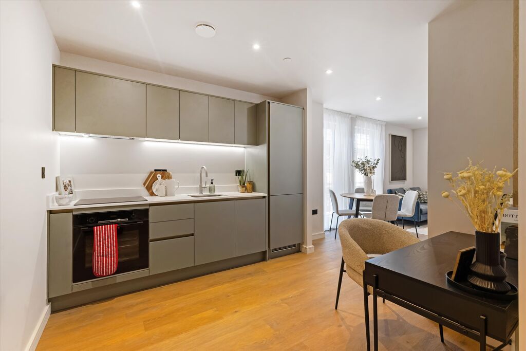 Image of The Willows, Windsor Bridge Road, Bath, BA2 3AY