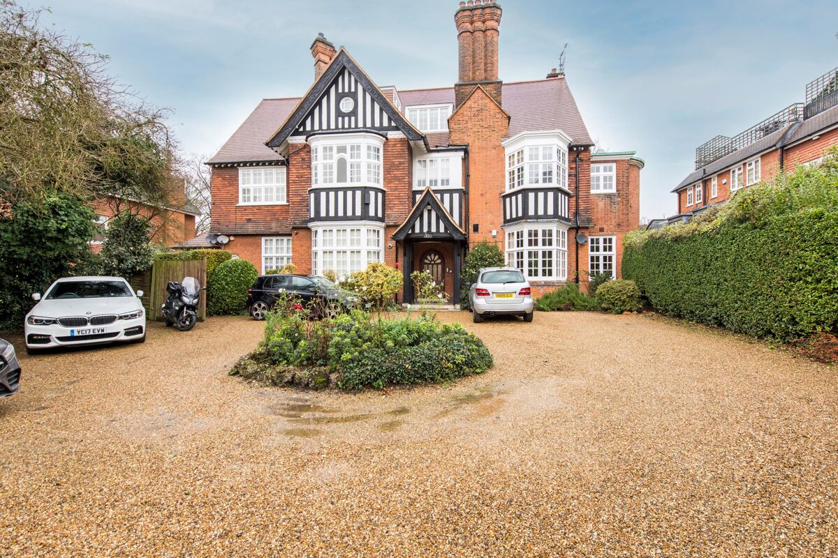 flat to rent in Eton Avenue, Belsize Park, London, NW3 BPQ012037122