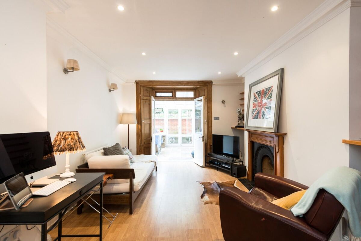 flat to rent in Parkhill Road, Belsize Park NW3 BPQ012046900 Knight