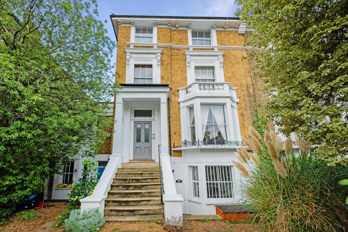 flat to rent in Parkhill Road, London, NW3 BPQ012070347 Knight Frank