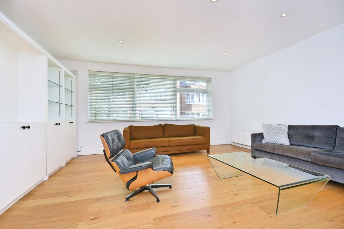 house to rent in Meadowbank, Primrose Hill, London, NW3 BPQ012139304