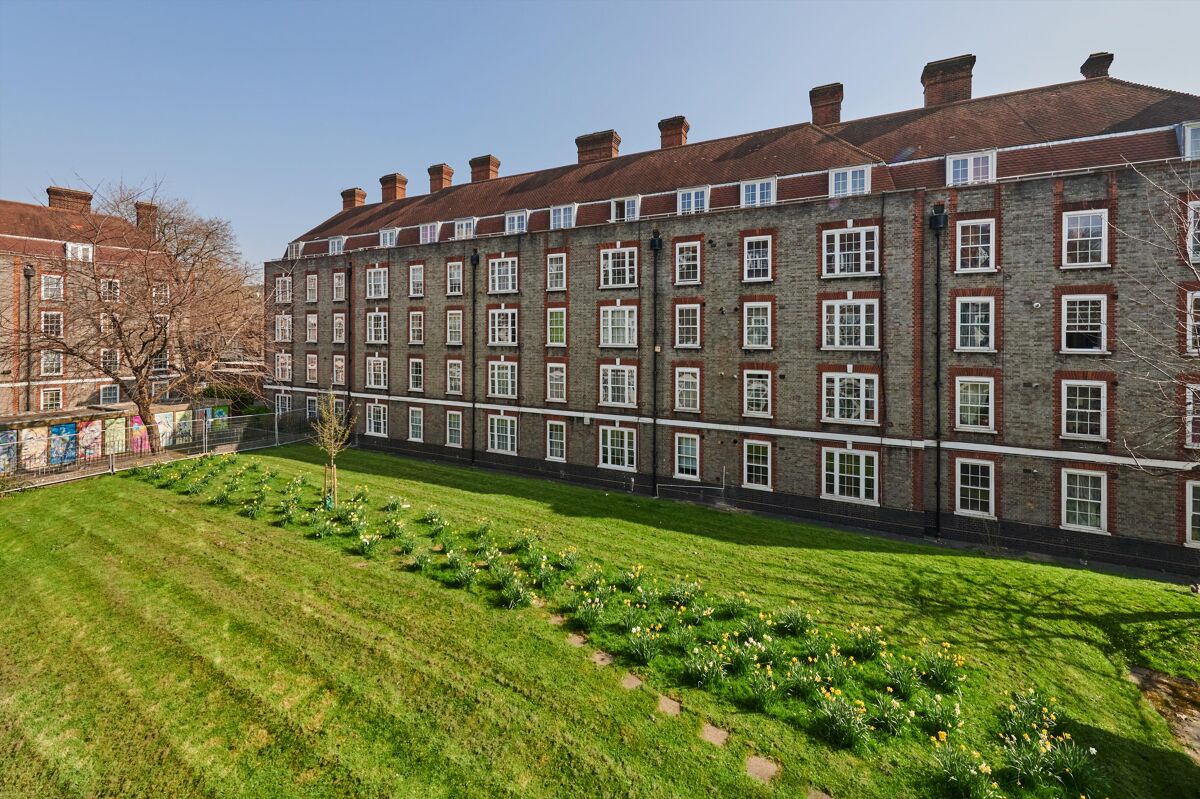 flat to rent in Ferdinand House, Ferdinand Place, London, NW1