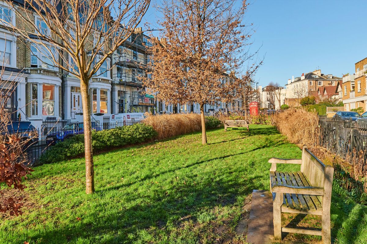 apartment to rent in Primrose Gardens, London, NW3 BPQ012215214