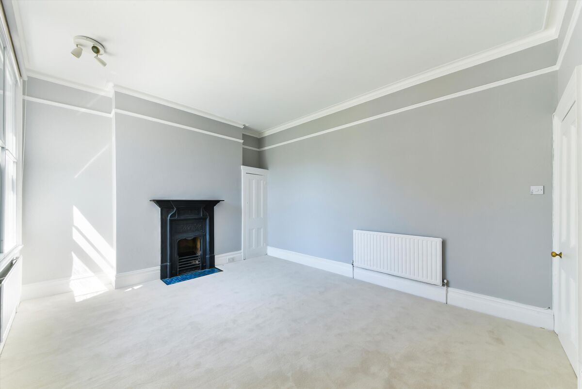 flat to rent in Antrim Mansions, Antrim Road, Belsize Park, London, NW3