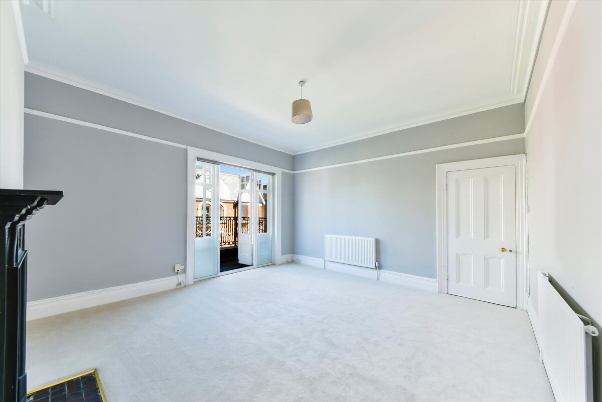 flat to rent in Antrim Mansions, Antrim Road, Belsize Park, London, NW3