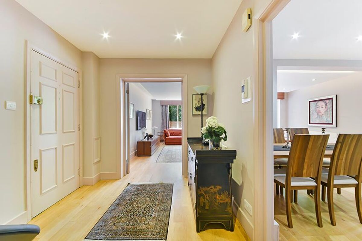 flat to rent in Eton Avenue, London, NW3 BPQ012240075 Knight Frank