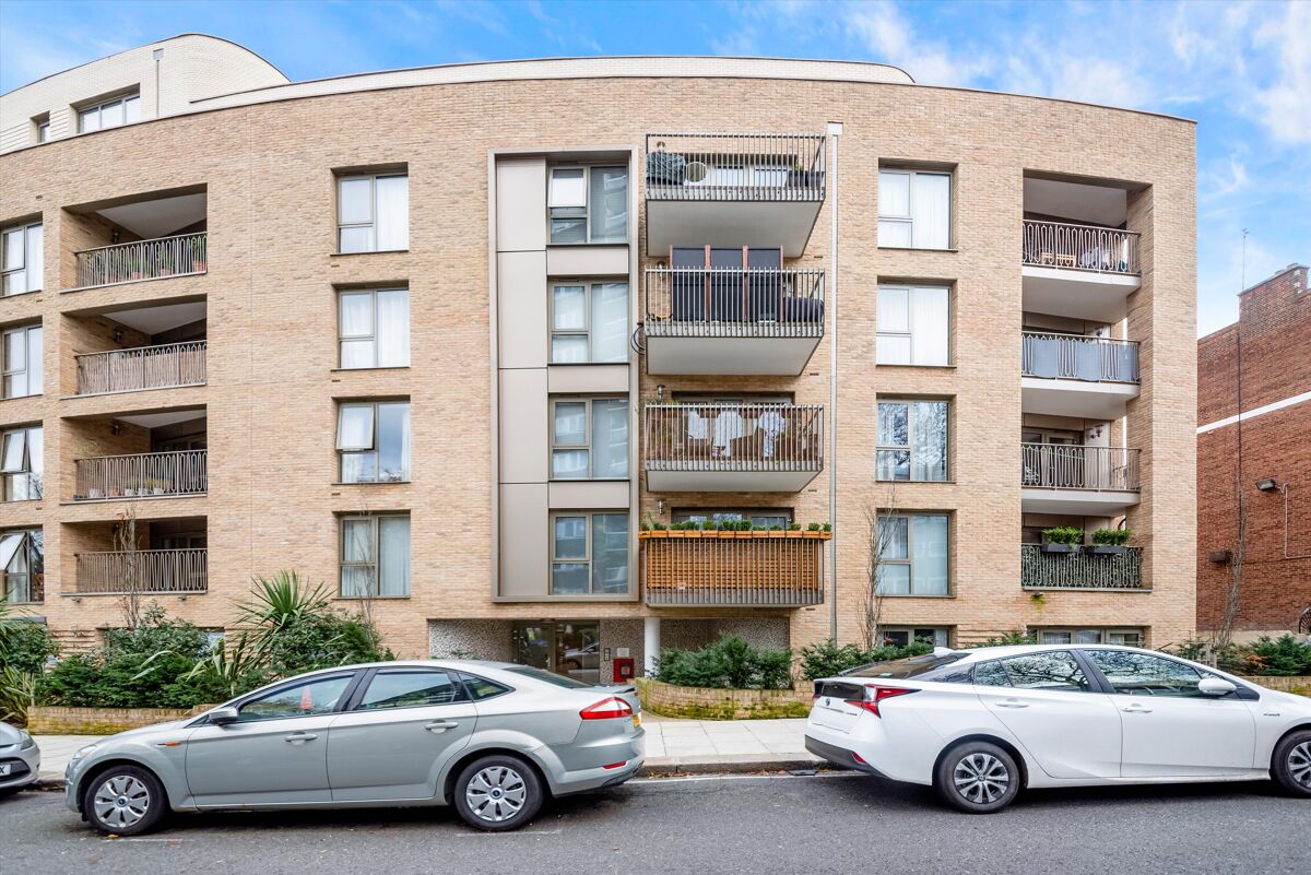 flat to rent in Lawn Road, London, NW3 BPQ012265608 Knight Frank