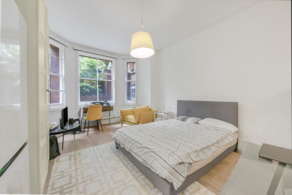 Image of Eton Avenue, London NW3