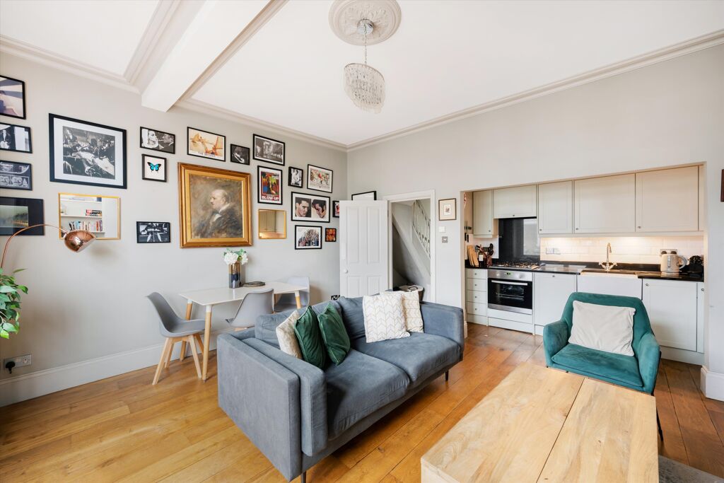 Image of Regents Park Road, London, NW1