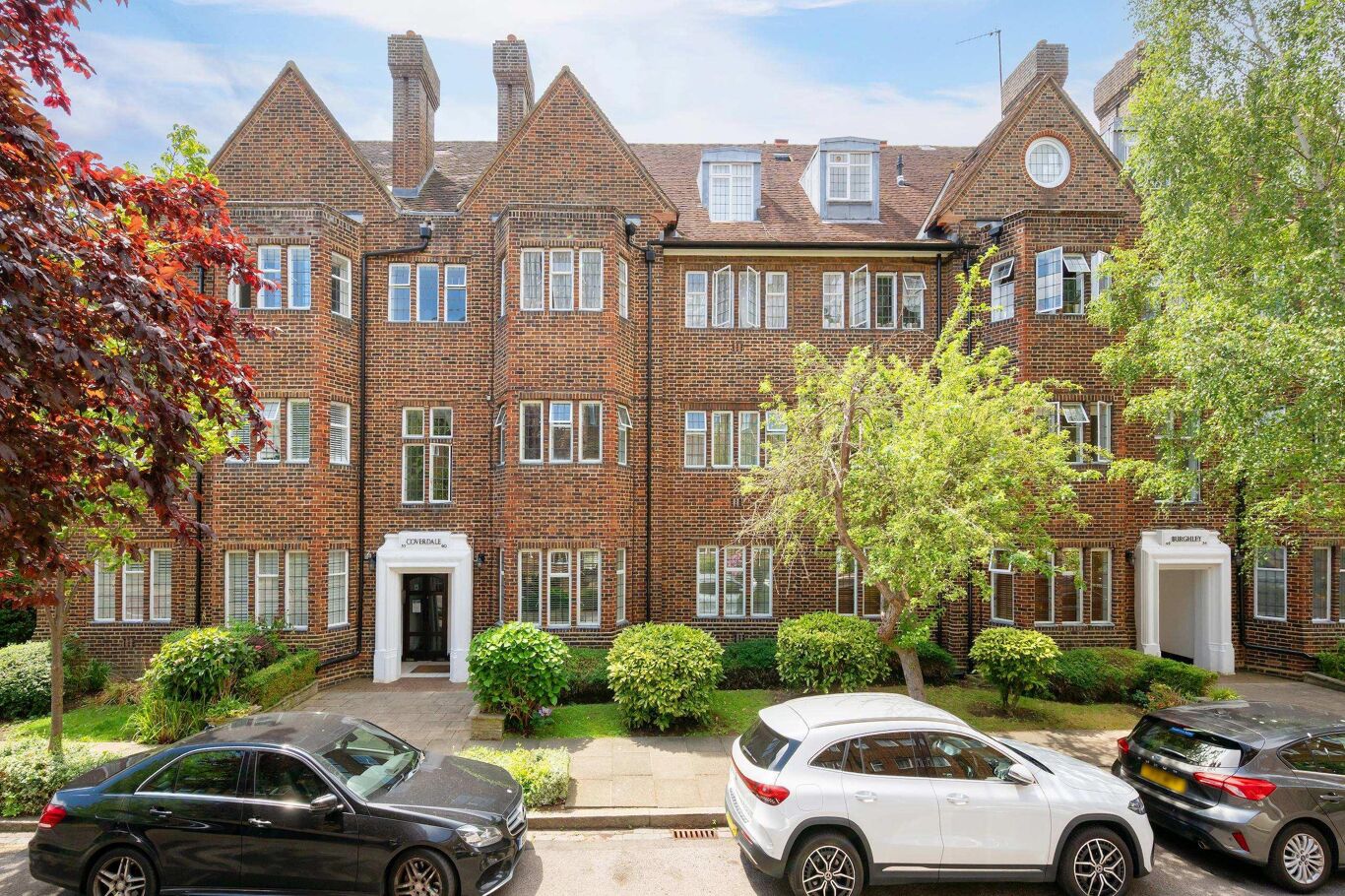 Image of Tudor Close, London NW3