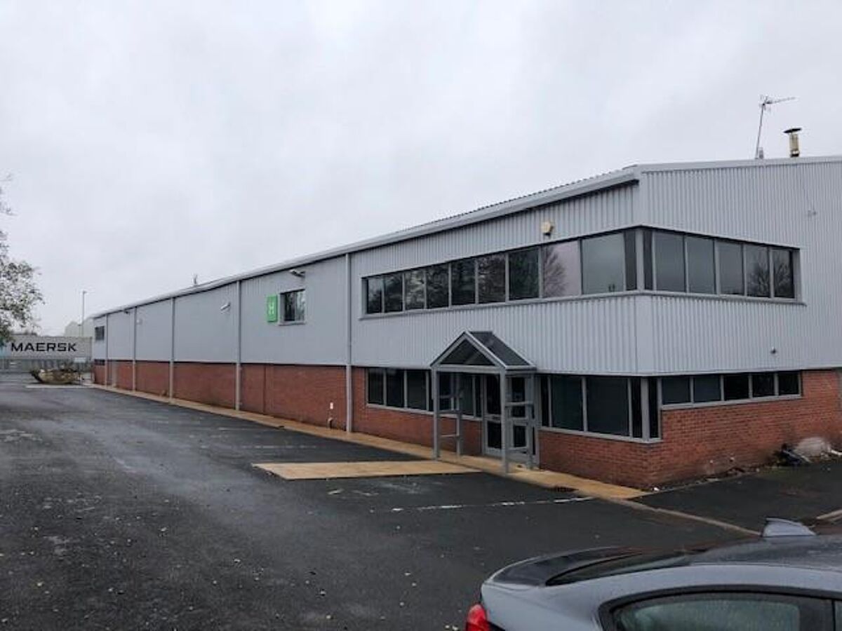 Industrial/Distribution to rent in Unit H, Willenhall Trading Estate
