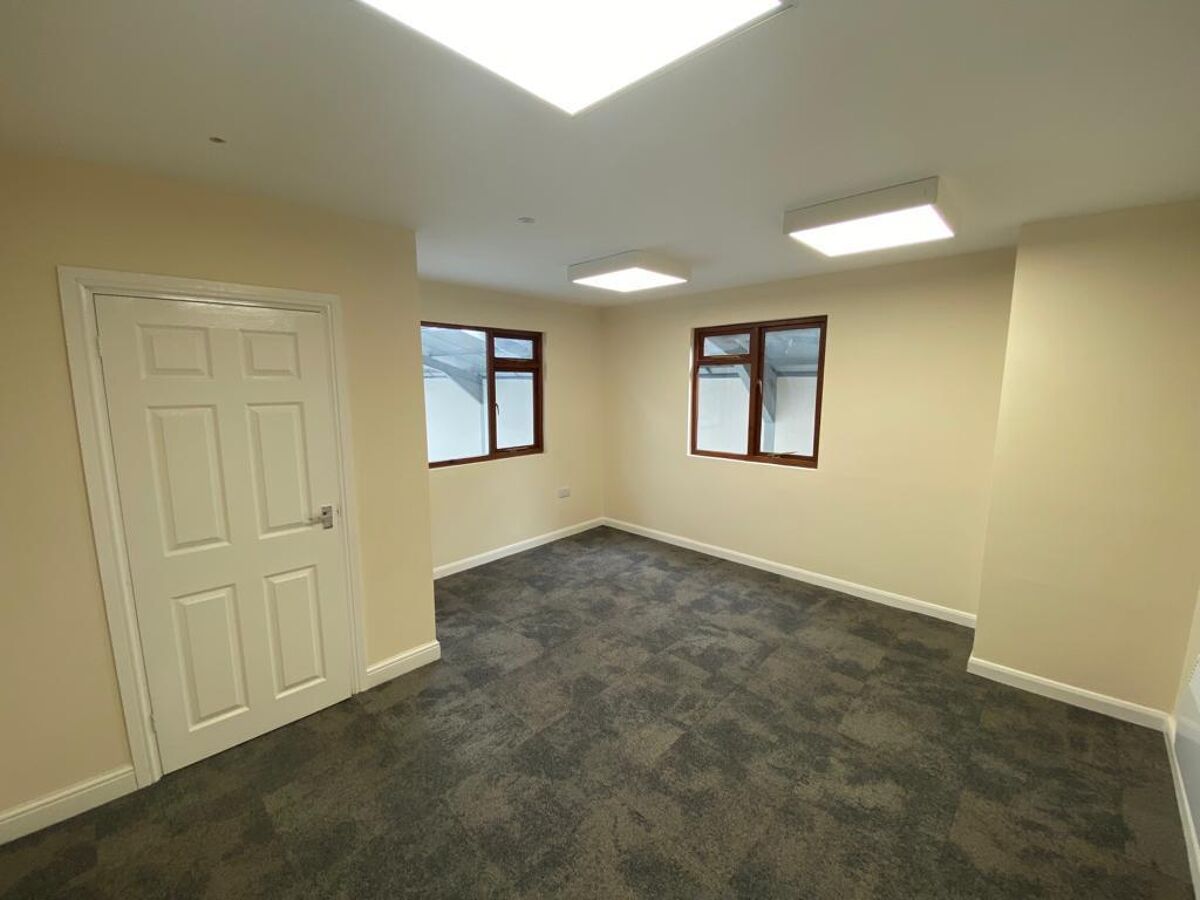 Industrial/Distribution to rent in Unit 4 Netherwood Industrial Estate