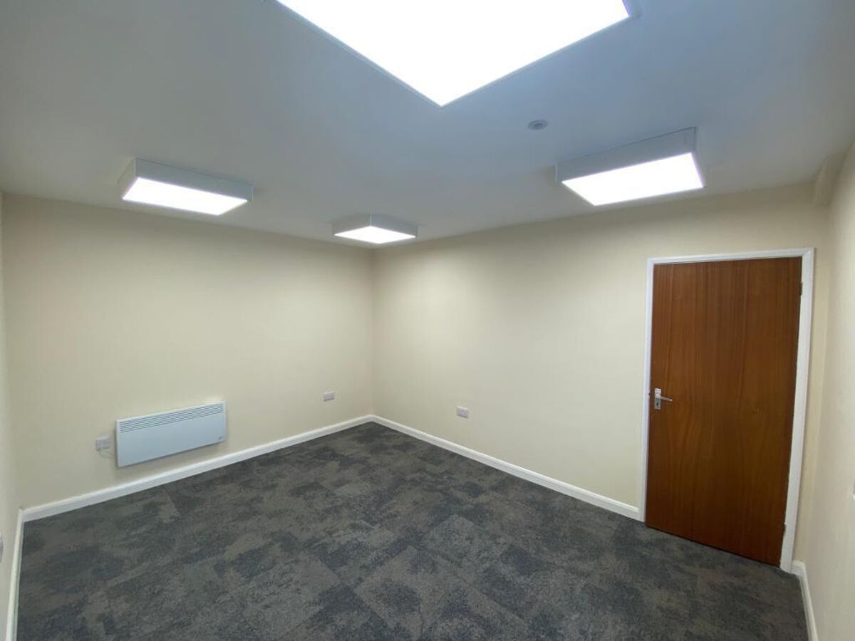 Industrial/Distribution to rent in Unit 4 Netherwood Industrial Estate